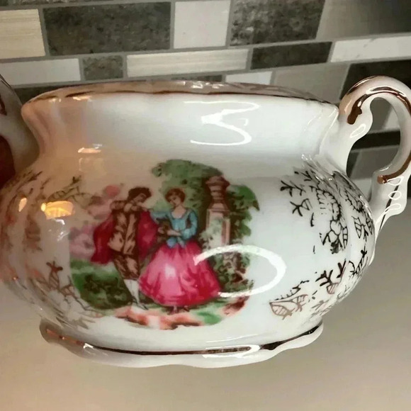 Royal Vienna Vintage Bone China Pattern 2303 Romance Sugar Bowl W/Gold Design - Picture 8 of 10
